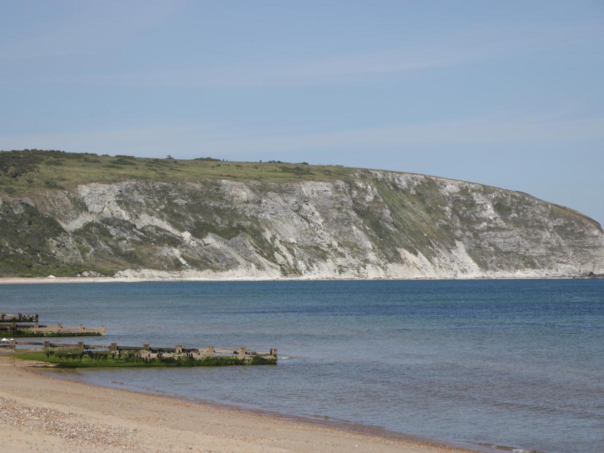The Cabin Swanage Exterior photo